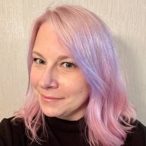 Meet your Posher, Corinne